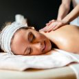 massage-therapist-massaging