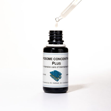 1600x1600_dermaviduals_Liposome-Concentrate-Plus-900×900