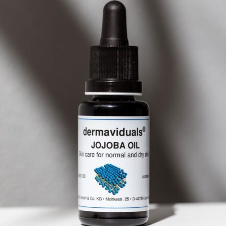 1600x1600_dermaviduals_jojoba_oil-900×900
